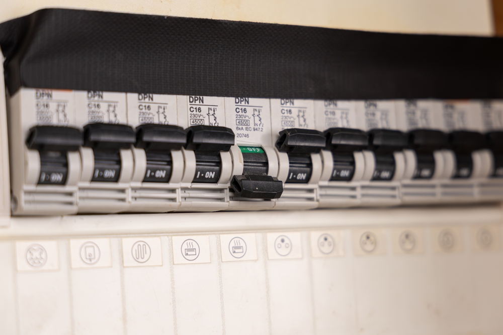 Why Your Circuit Breaker Keeps Tripping - electrical services in laplace